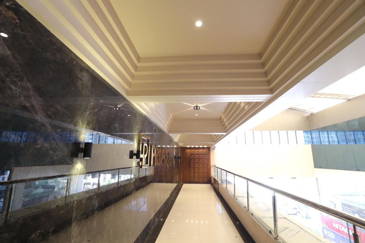 Hotel Privya Rooms And Banquet Surat Luaran gambar